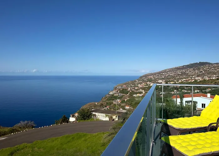 Martinho View 公寓 *