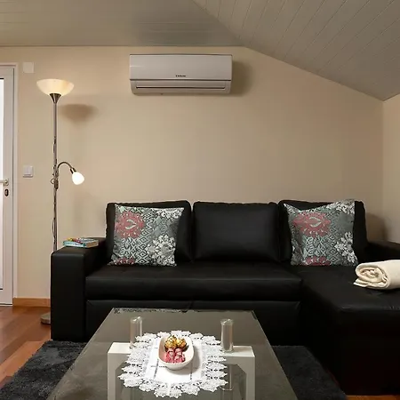 Apartman Martinho View *